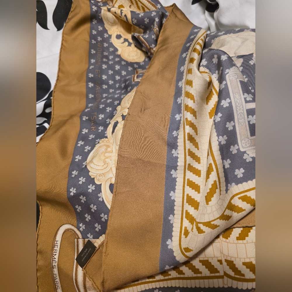 Hermes Brown and Gold Scarf